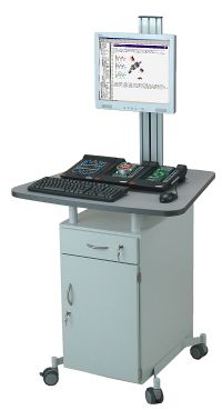 Mobiler UniTrain Demostand mit TFT-Halter und Mehrfachsteckdose, 870x1800x780mm