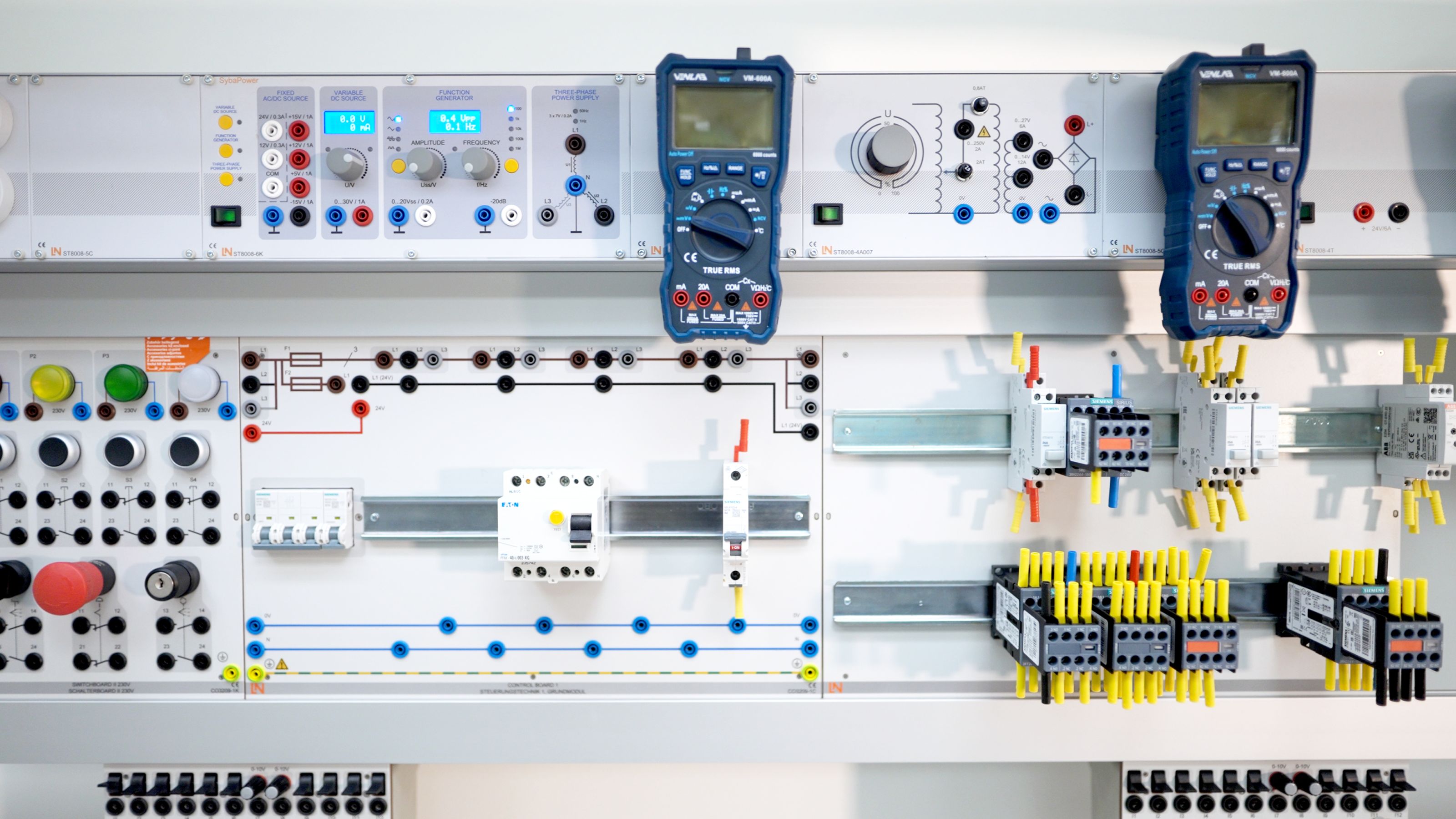  ELEKTROLABORE FÜR DIE FACHBERUFSSCHULE KLAGENFURT